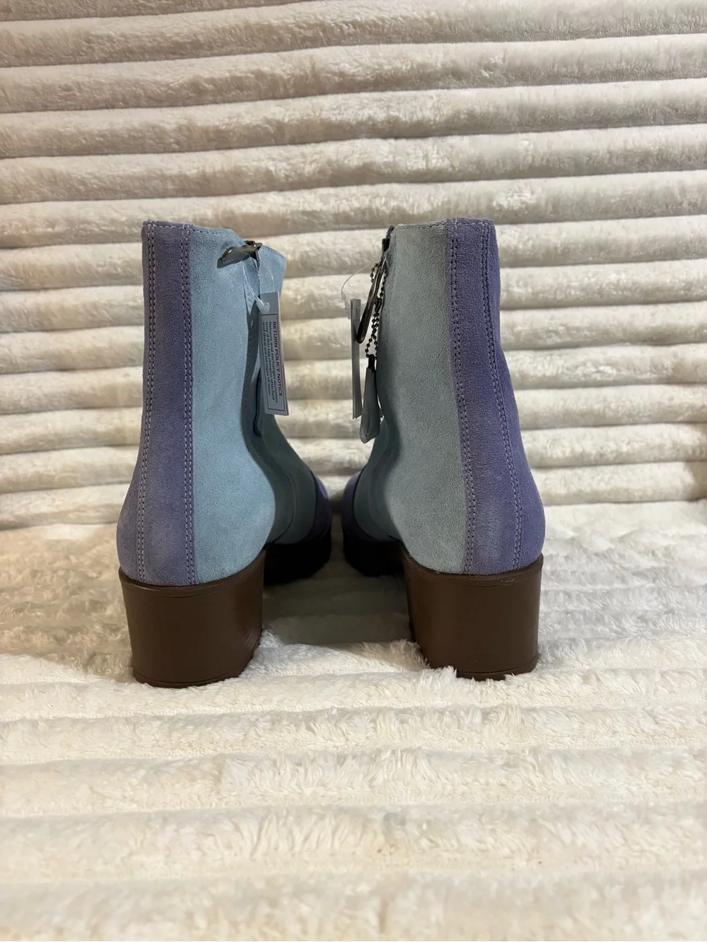 Lazo Two-Tone Lavender & Light Blue Suede Ankle Boots 9M